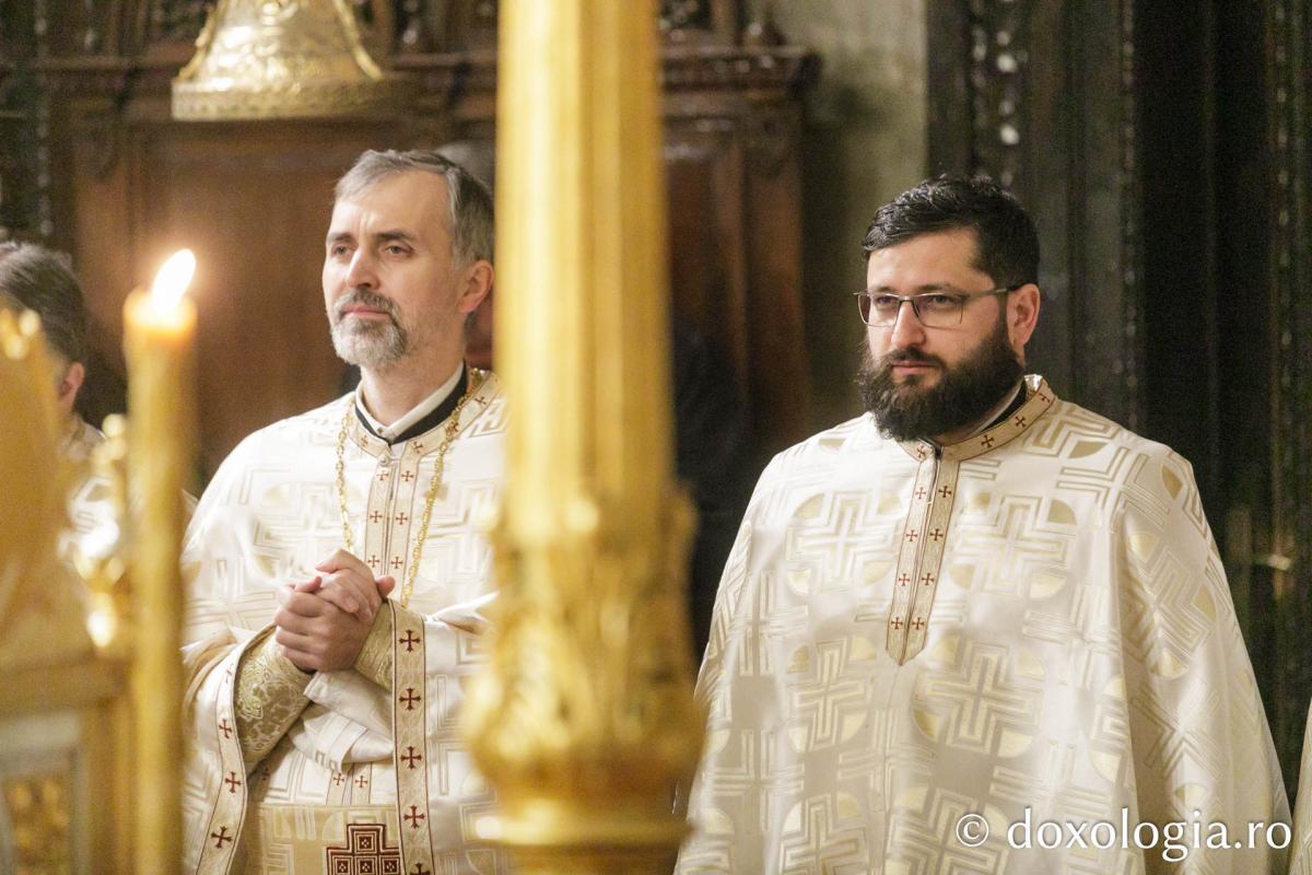 Liturghie arhierească la Catedrala Mitropolitană din Iași  în cinstea Sfinților Trei Ierarhi / Foto: pr. Silviu Cluci